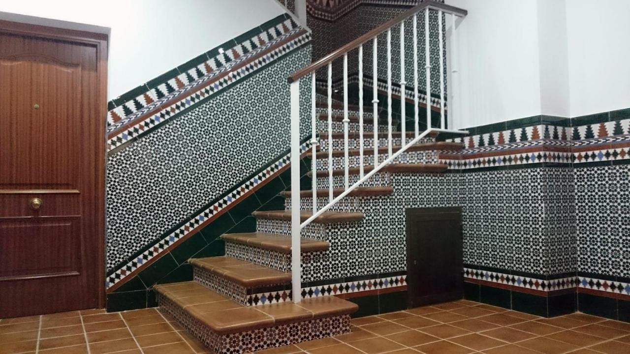 RentalSevilla Apartamento en Barrio Santa Cruz con Parking Exterior foto